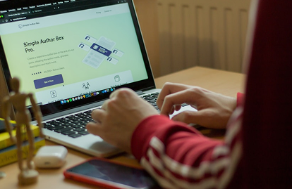 Web Development vs. Website Builders: Which Is Right for You